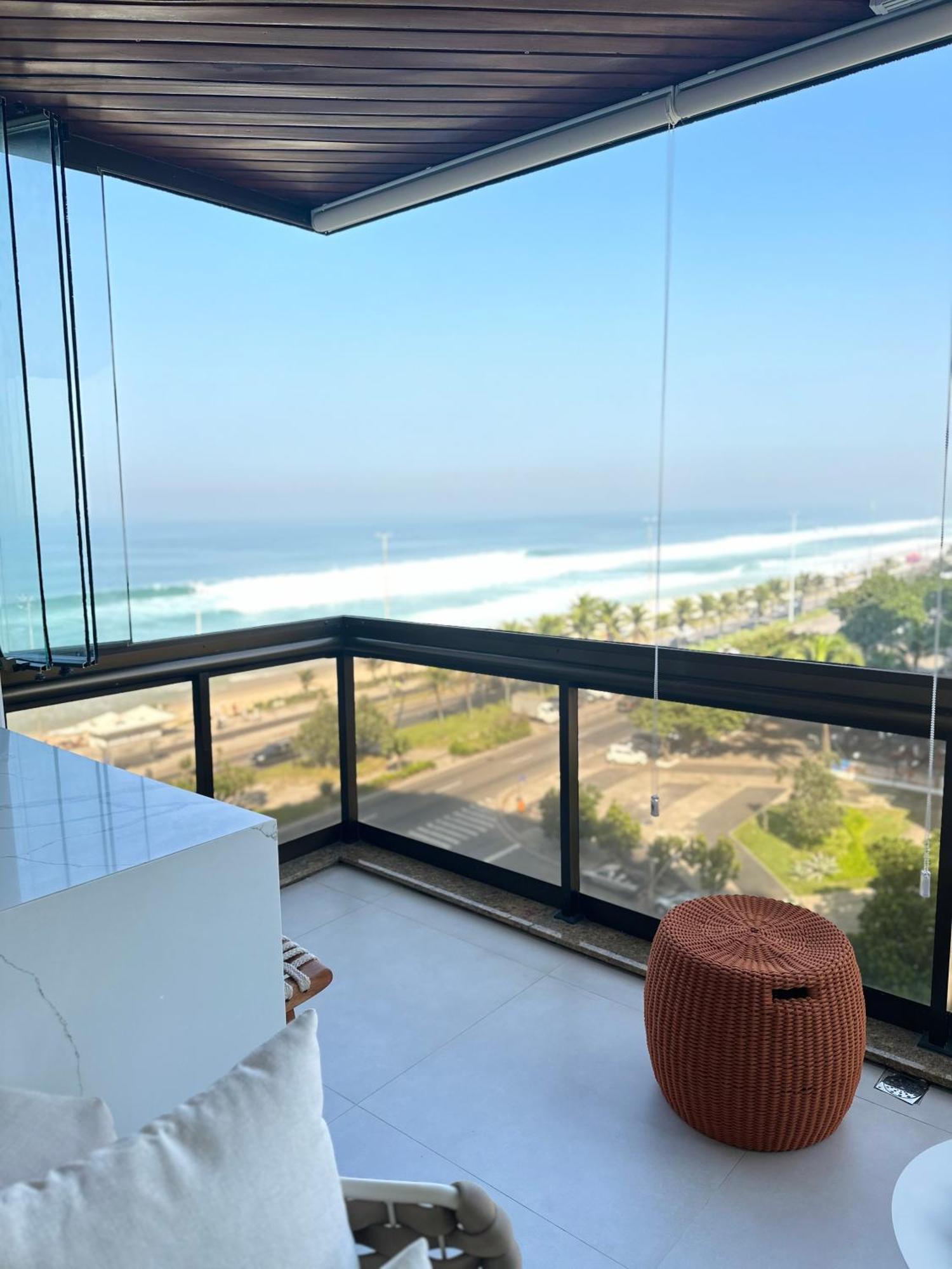 Lindo Apto No Melhor Lugar Da Barra Da Tijuca! Com Uma Vista De Tirar O Folego, Frente Para O Mar! Totalmente Equipado E Decorado Ao Lado Dos Melhores Hoteis E Quiosques Da Barra! Portaria 24H, Piscina, Sauna, Jacuzzi, Academia, Garagem, Wi-Fi, Lavan Rio de Janeiro Ngoại thất bức ảnh