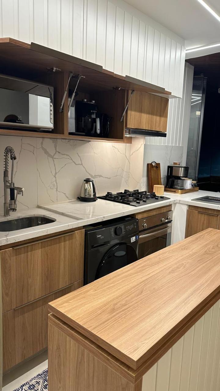Lindo Apto No Melhor Lugar Da Barra Da Tijuca! Com Uma Vista De Tirar O Folego, Frente Para O Mar! Totalmente Equipado E Decorado Ao Lado Dos Melhores Hoteis E Quiosques Da Barra! Portaria 24H, Piscina, Sauna, Jacuzzi, Academia, Garagem, Wi-Fi, Lavan Rio de Janeiro Ngoại thất bức ảnh