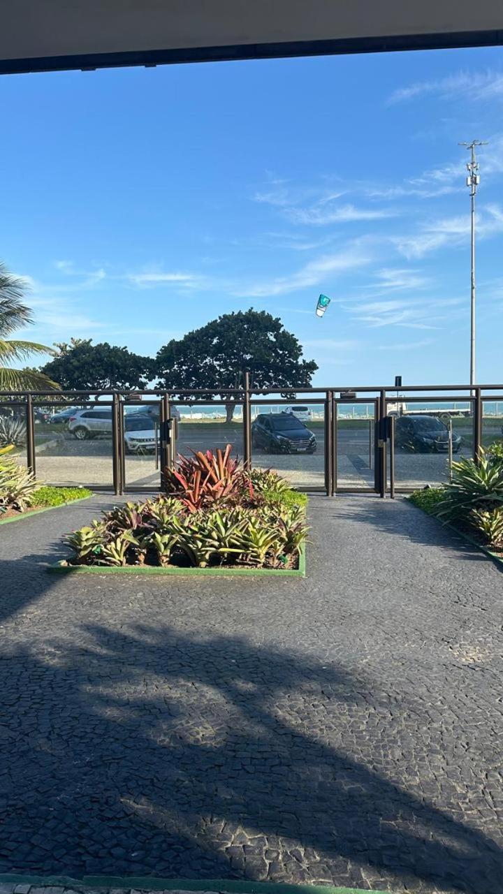 Lindo Apto No Melhor Lugar Da Barra Da Tijuca! Com Uma Vista De Tirar O Folego, Frente Para O Mar! Totalmente Equipado E Decorado Ao Lado Dos Melhores Hoteis E Quiosques Da Barra! Portaria 24H, Piscina, Sauna, Jacuzzi, Academia, Garagem, Wi-Fi, Lavan Rio de Janeiro Ngoại thất bức ảnh