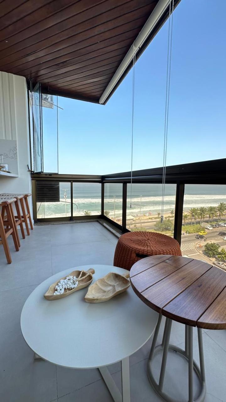 Lindo Apto No Melhor Lugar Da Barra Da Tijuca! Com Uma Vista De Tirar O Folego, Frente Para O Mar! Totalmente Equipado E Decorado Ao Lado Dos Melhores Hoteis E Quiosques Da Barra! Portaria 24H, Piscina, Sauna, Jacuzzi, Academia, Garagem, Wi-Fi, Lavan Rio de Janeiro Ngoại thất bức ảnh